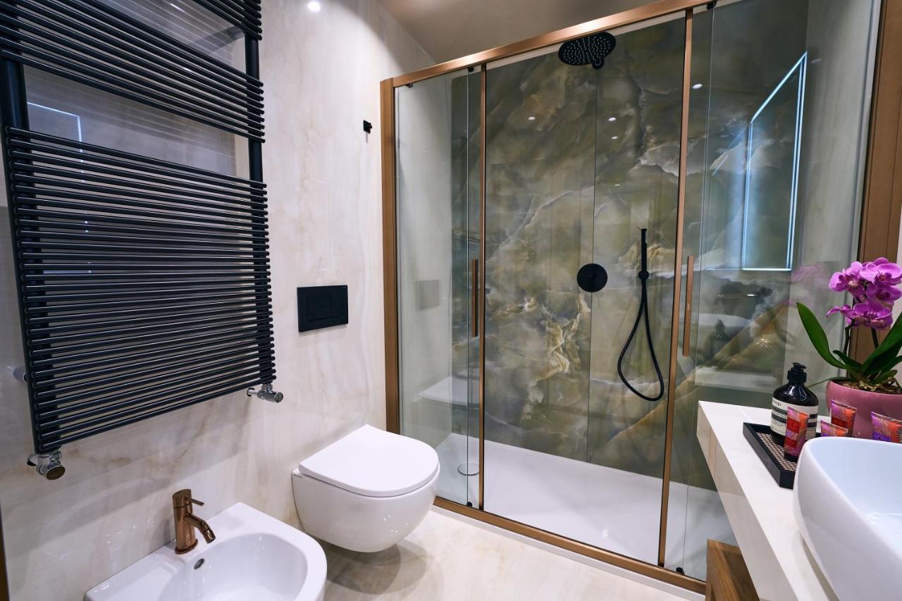 Luxury & Central Apartment Milano Eksteriør bilde