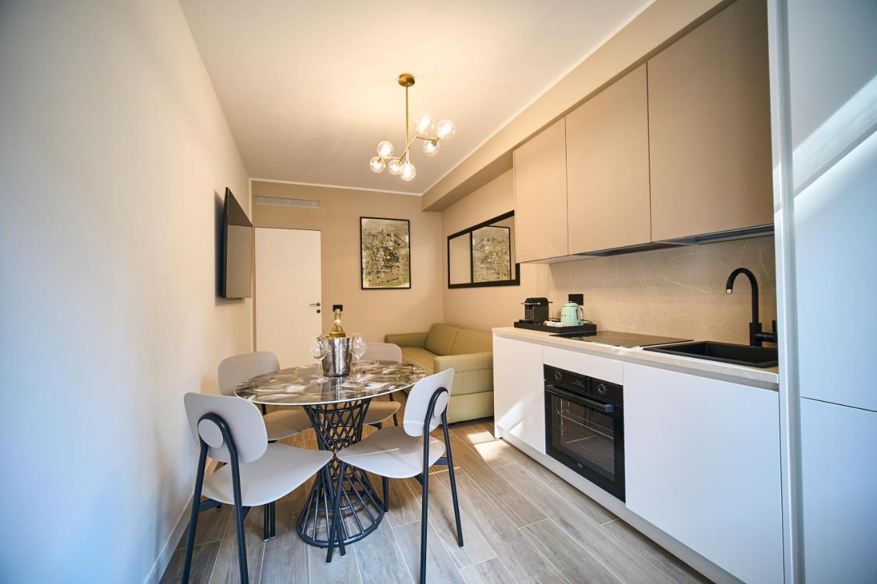 Luxury & Central Apartment Milano Eksteriør bilde