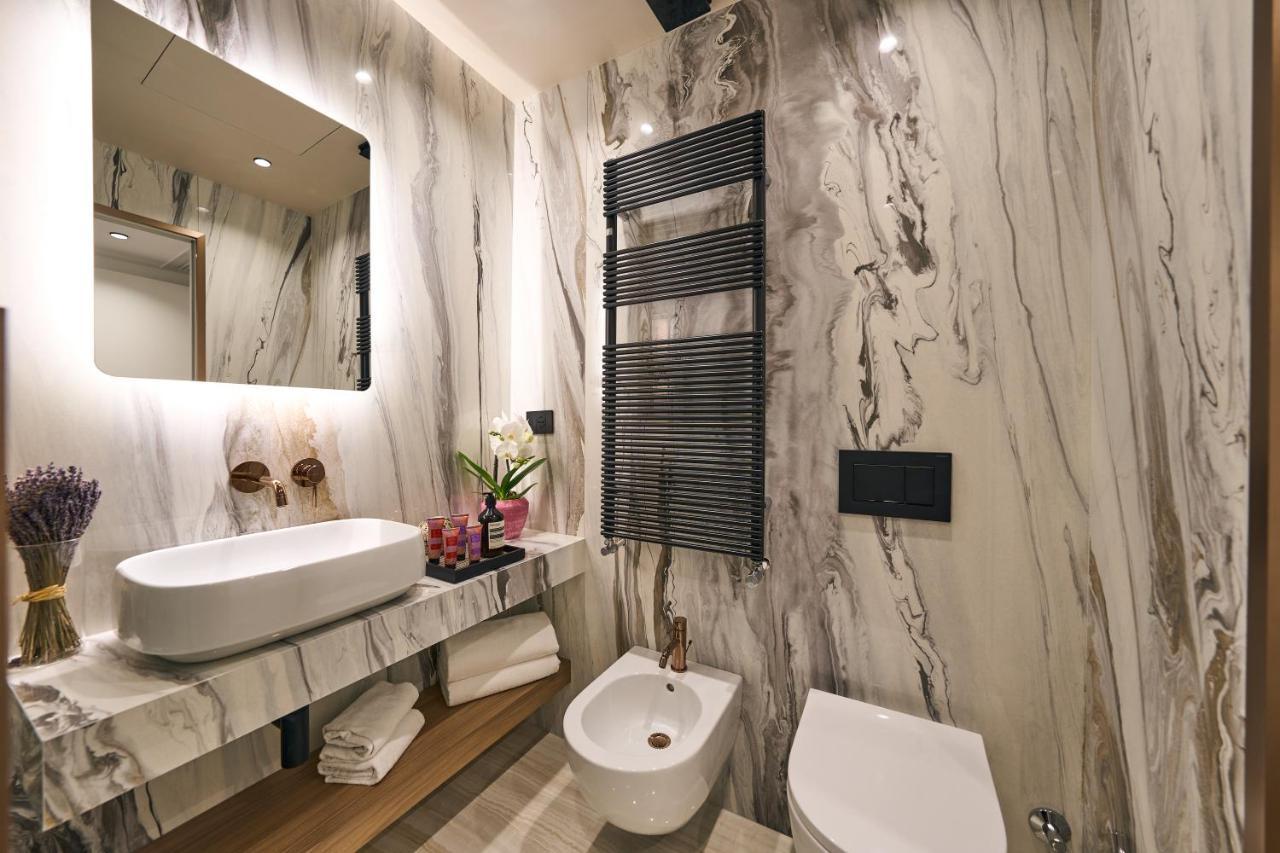 Luxury & Central Apartment Milano Eksteriør bilde
